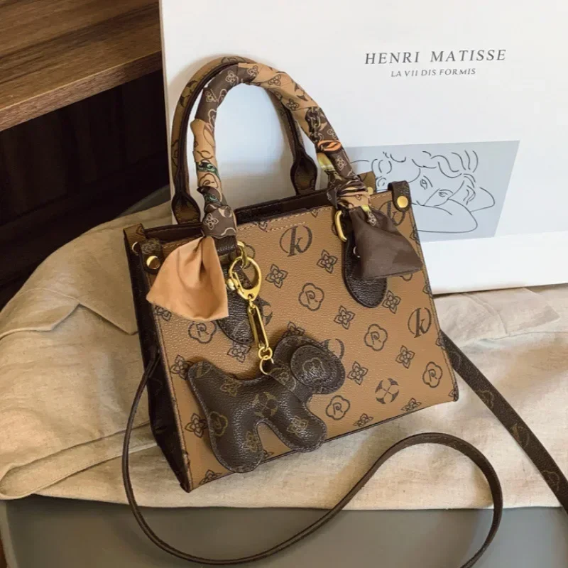 

"2025Новая винтажная плетеная женская сумка через плечо | Crossbody Artisan с верхней ручкой и античной латунью — переноска для шкафа выходного дня-гала» ​