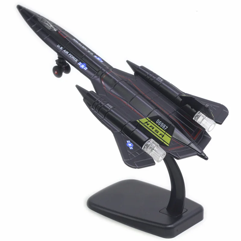 1:200 alloy pull back SR-71 reconnaissance aircraft model,simulation sound and light fighter toy,military model ornaments