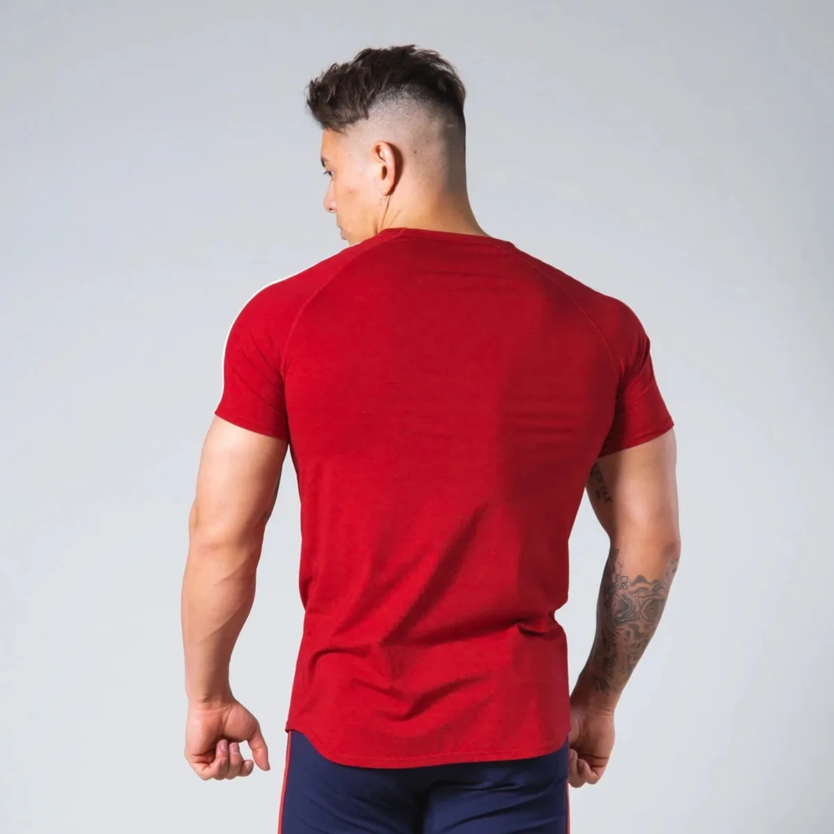 Men Running Sport Skinny T-shirt Summer Cotton Tee Gym Fitness Red Tops Male Bodybuilding Short Sleeve Training Workout Clothing