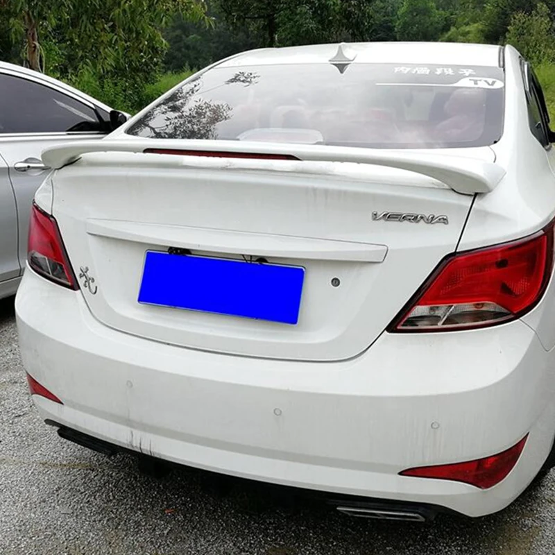 For Hyundai Verna 2010-2015 Car Spoiler Wings ABS Material  Rear Tail Lip Body Kit Has Brake Lights