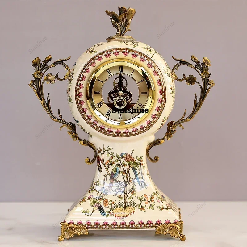 European Style Retro Living Room Porch Decoration Ornaments  Candle Holder Model Room Alloy Ceramic Seat Clock Candle Table