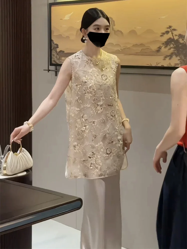 

2025 Summer New Fashionable and Exquisite Style High end Chinese Style Sleeveless Top Half body Skirt Set for Women