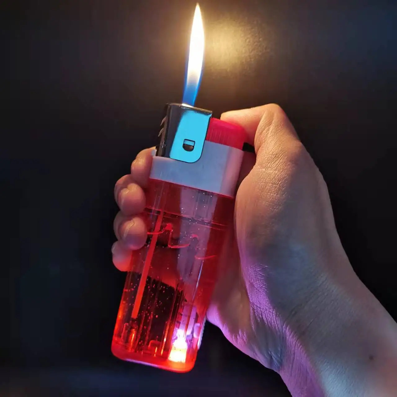 New Red Large Capacity Thick Explosion-Proof Lighter Household Convenience Store Durable Smoking Lighter Men Accessories Gift