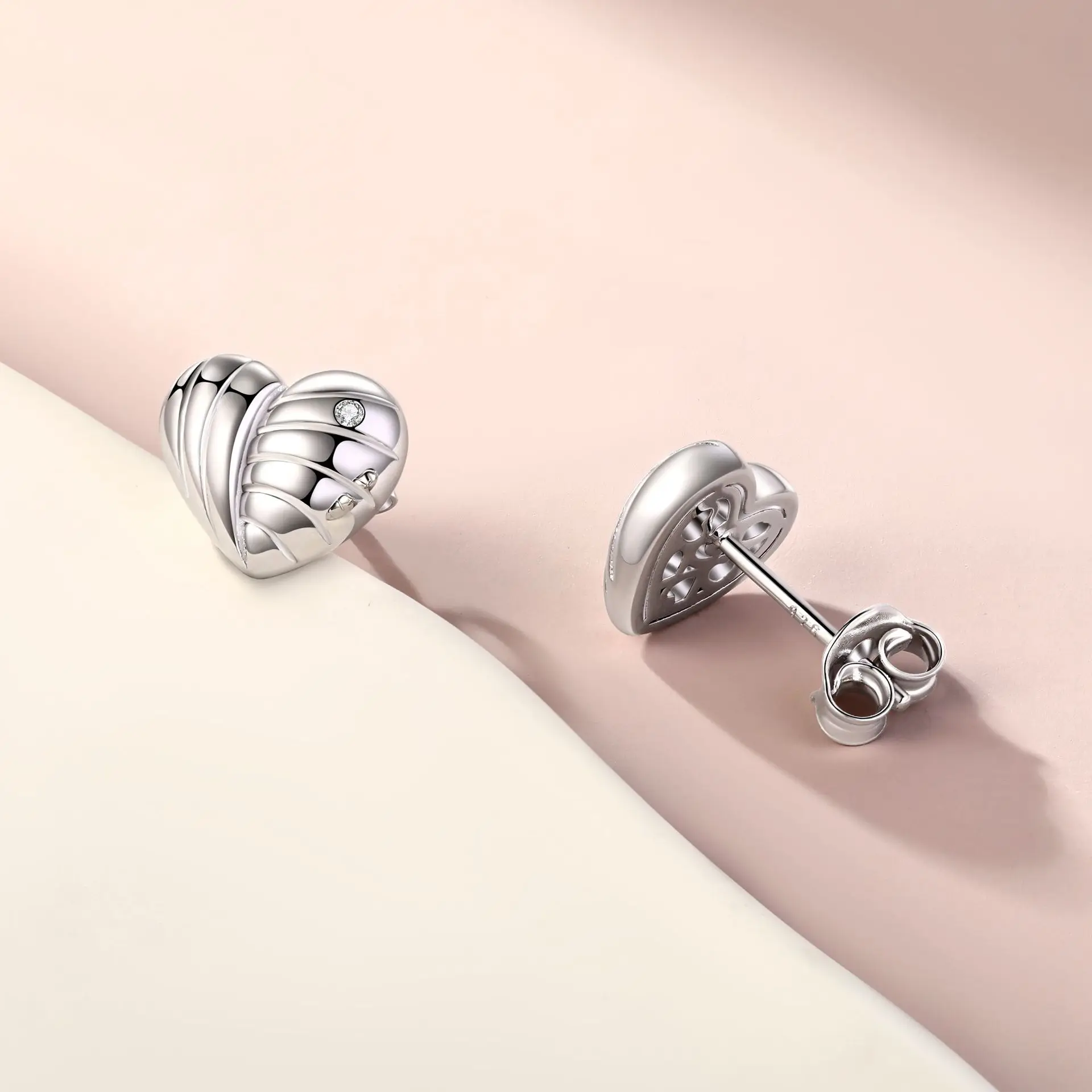 Hot sale fashion Fried Dough Twists love earrings 100% S925 sterling silver zircon earrings Premium earrings wedding jewelry