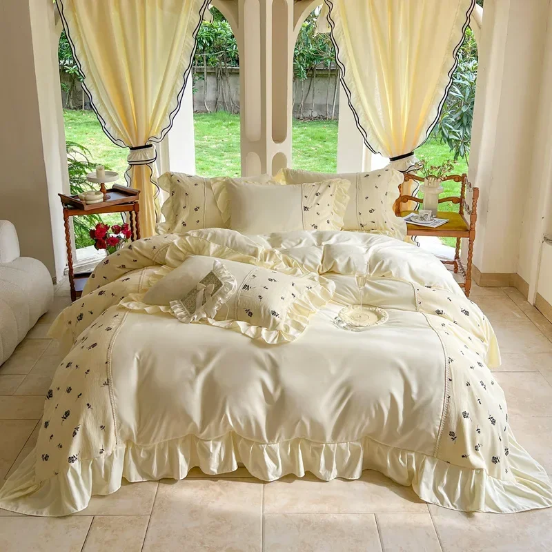Korean Princess Style Chiffon Bedding Set 100% Cotton Elegant King Size Duvet Cover Set with Sheets Quilt Cover and Pillowcases