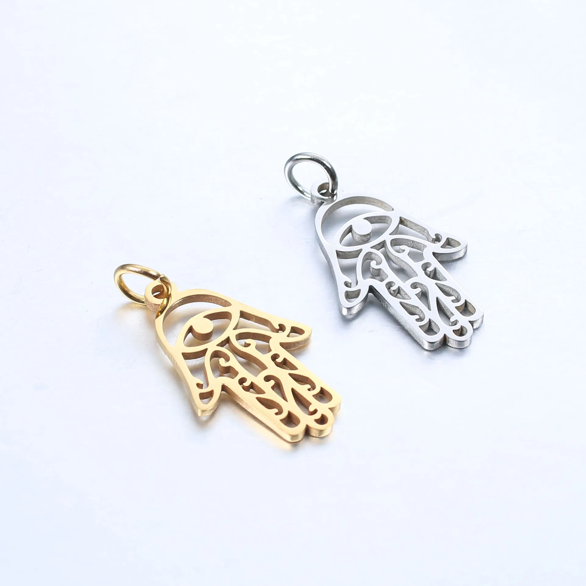 DOOYIO 5 sztuk/partia ze stali nierdzewnej Hollow Out Fatima ręcznie wisiorek bransoletka Charms DIY biżuteria akcesoria do rękodzieła hurtowo