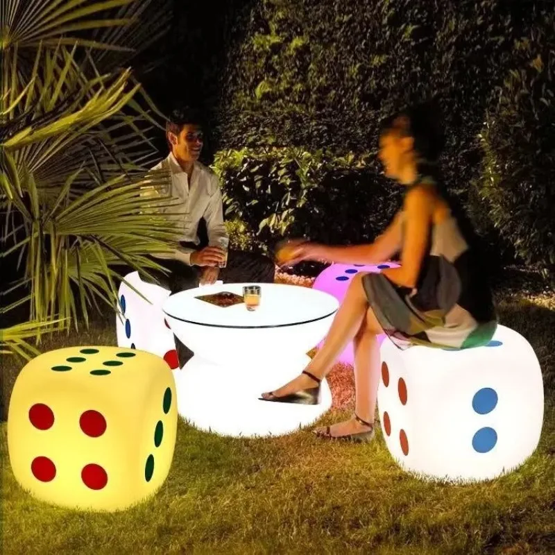 

Remote-Control LED Dice Ottoman, Glowing Bedroom Cube Stool, Plastic Bar Coffee Table, KTV Light-Up Dice Decor Side Table