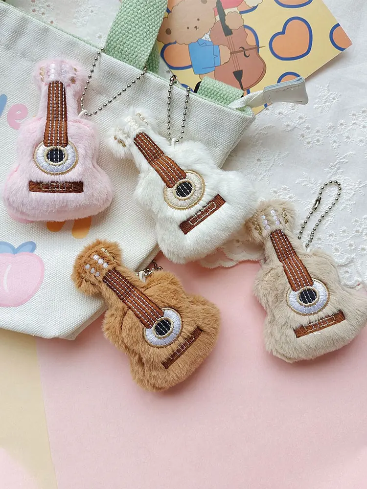 4 Stück Cartoon-Plüsch-Applikationen in Gitarrenform für DIY-Haarspangen, Kleidung, Schuhe, Socken-Zubehör, Patches – Detail 1