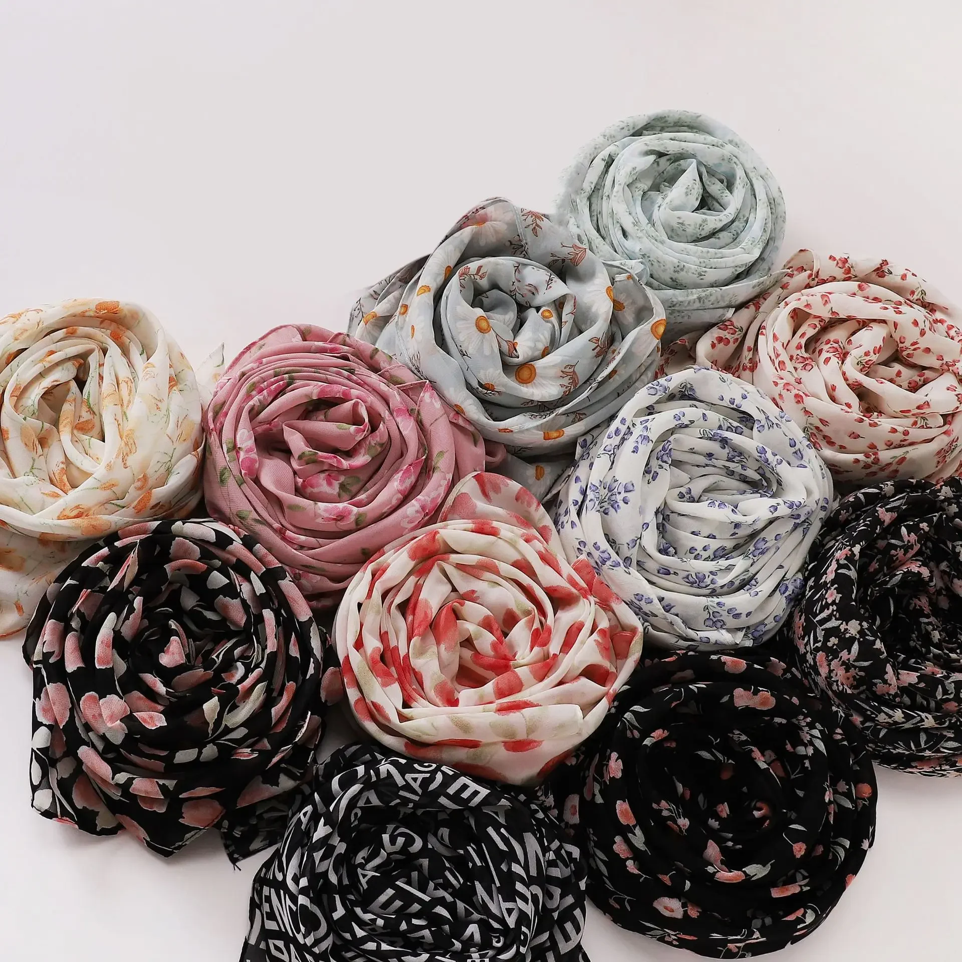 New Printed Scarf Long Chiffon Fresh Flowers Printed Scarf Hijab Muslim Women\'s Shawl Hijab Turban Head Wrap for Women Niqab