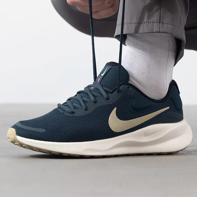 

Nike men's shoes 2025 spring new sports shoes Revolution 7 cushioned wear breathable road running shoes FB2207-407
