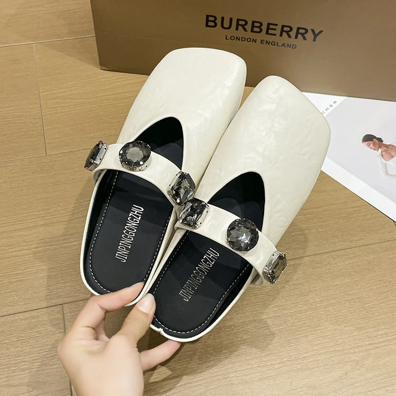 2024 New Low Heel Slippers Summer Close Toe Outdoor Mules Casual Pumps Street Style Mum‘s Sandal Slip On Half Slippers Loafers