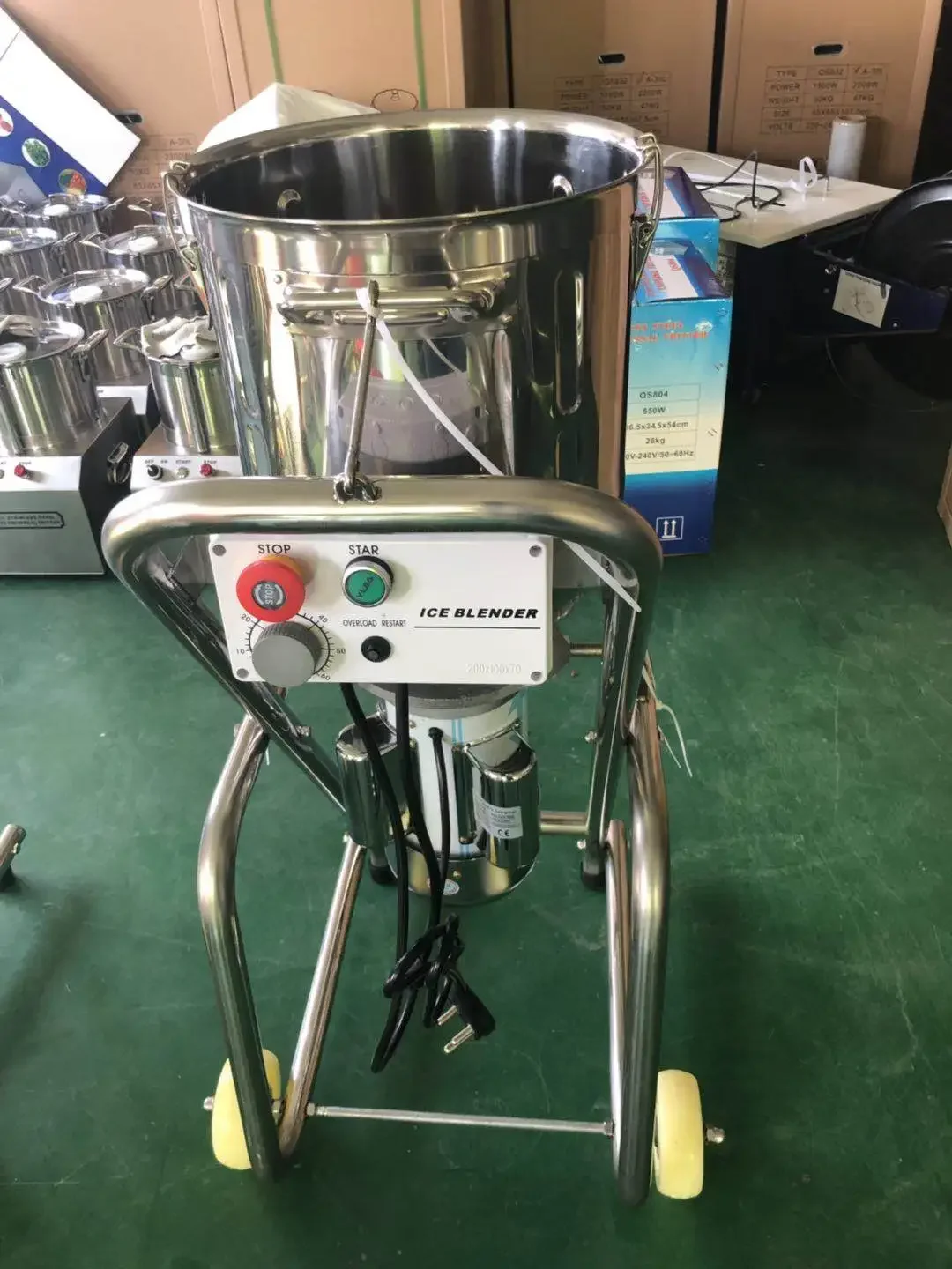 Commercial 30L Large-Capacity Smoothie Machine Floor-Standing Jam Mixer Milkshake Mung bean Ice Broken Wall Cooking Machine