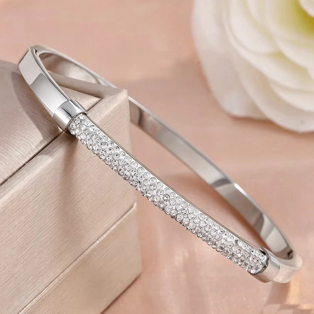 ZAKOL 3-teiliges Set 316 Edelstahl-Armbänder Glänzender Herz-Zirkon Offener Armreif Valentinstag Gestapeltes Handgelenk-Schmuckset Geschenke – Detail 10