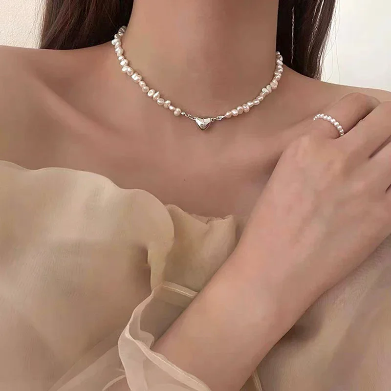 Fashion Pearl Chain Choker Necklace For Women Girls 2022 Trend Jewelry Heart Pendant Necklace Bridal Engagement