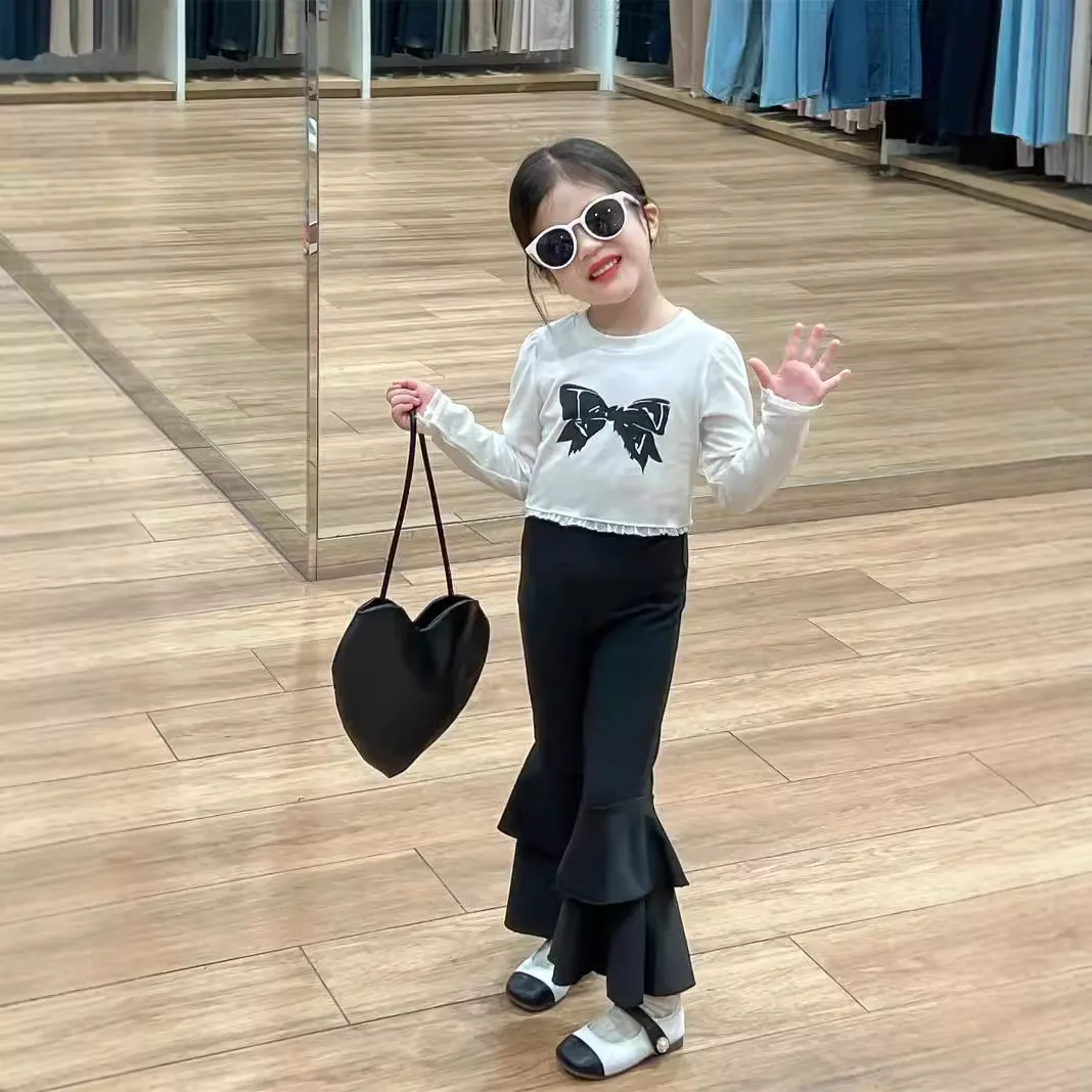 

Korean Children's Clothing Girls' Autumn Sweet and Cool Lace Bow Short T-shirt Slim Double-layer Horn Trousers