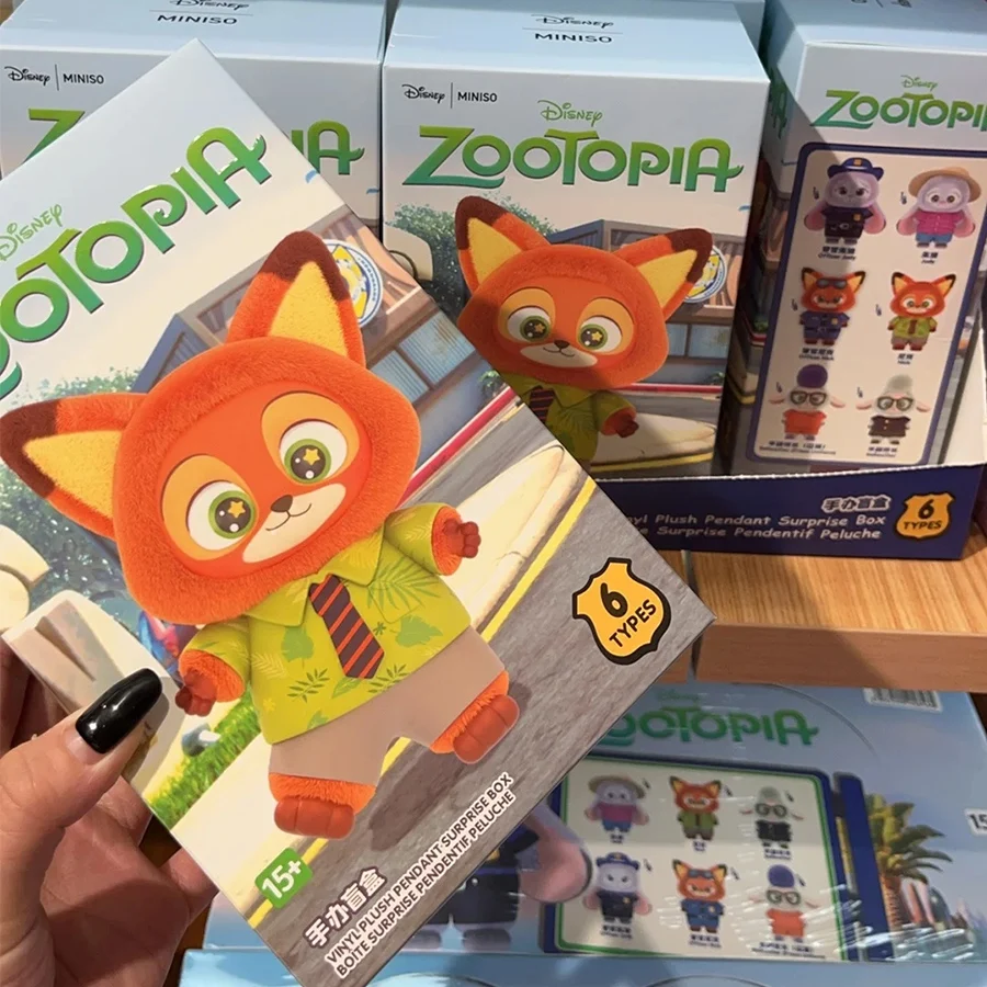 جديد حقيقي ديزني Zootopia الفينيل صندوق أعمى اللعب صندوق مفاجأة الكرتون نيك جودي دمى ظهره المعلقات الحلي الأطفال هدية