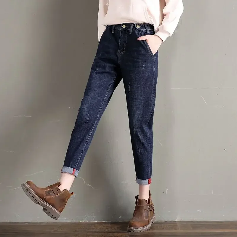 Pants for Woman with Pockets Pipe Blue Trousers Cropped and Capris Wholesale Harajuku Fashion Grunge Women's Jeans Y2k R 2024 Z