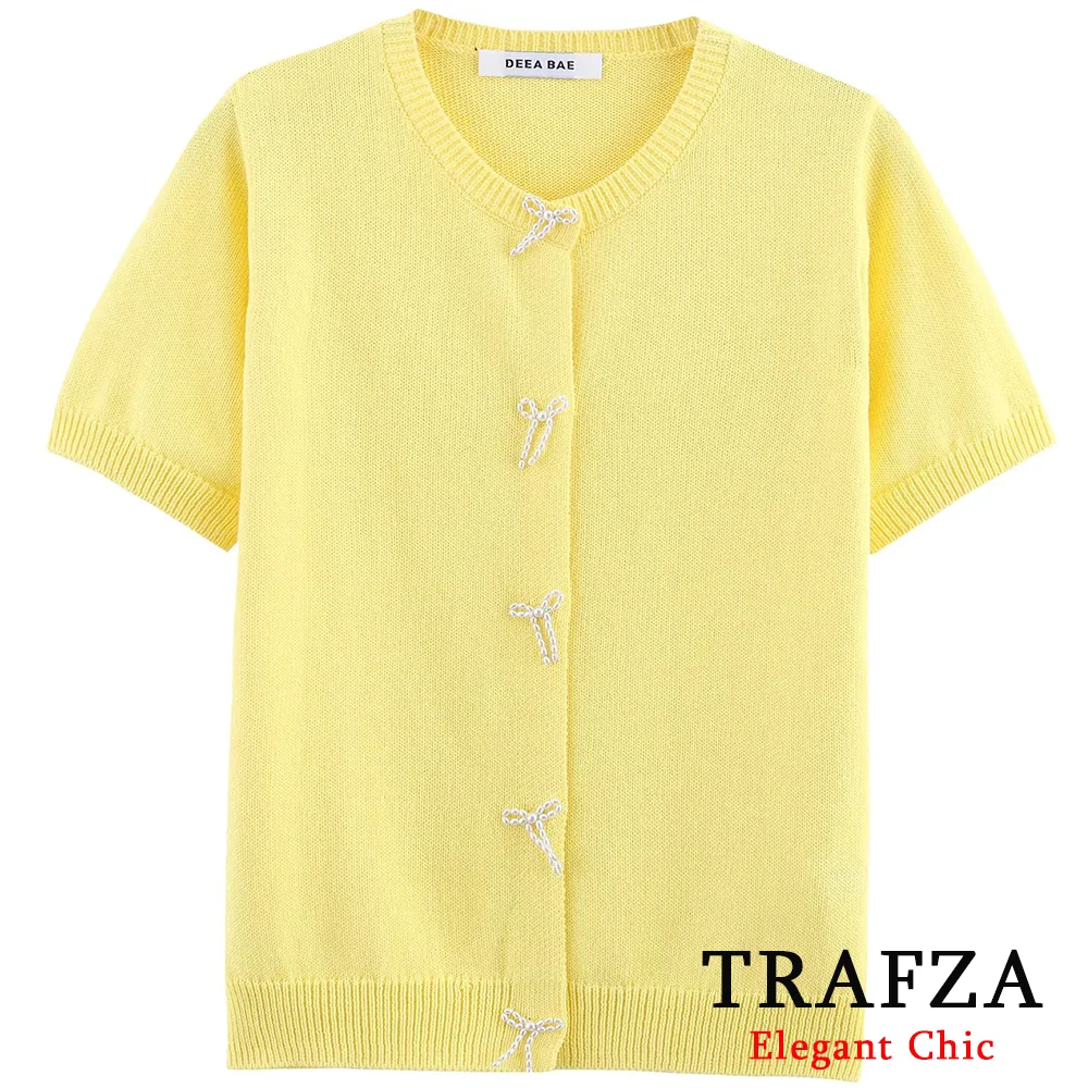 

TRAFZA Sweet Yellow Top Women's Knitted Artificial Jewelry Buttons Short Sleeve Top 2025 Spring Summer Fashion Holidays Cardigan