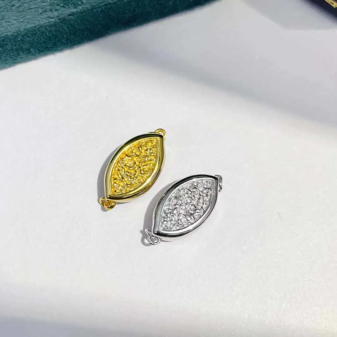 

Fashion Hot DIY Nice Quality S925 Sterling Silver Clasp Necklace Bracelet Clasp Hook for 5-15mm Size Pearls