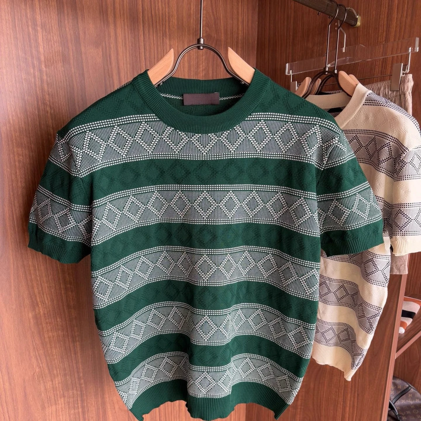 

LP Italy 25S old money contrasting colors versatile casual round neck short-sleeved knitted T-shirt