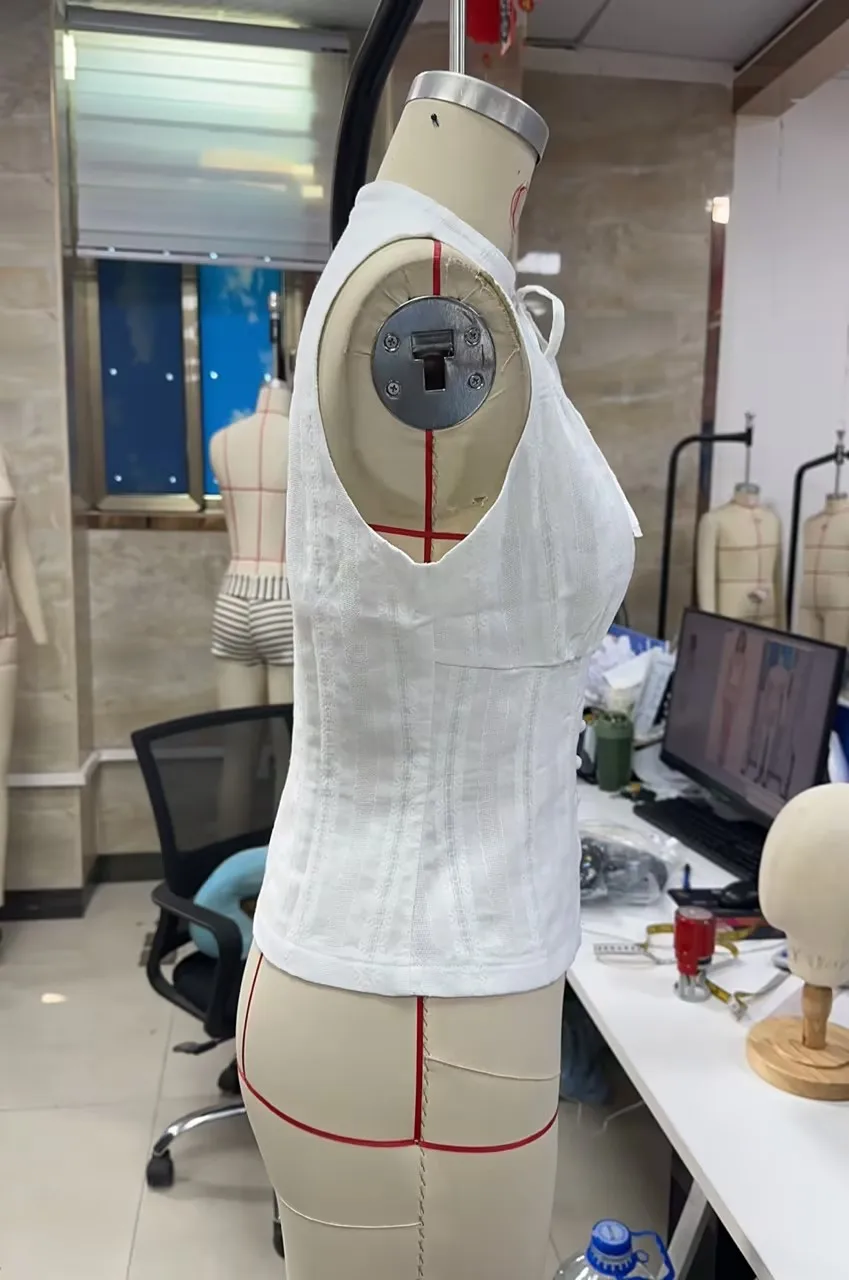 Women’s Sleeveless Tops Summer Halter Neck Keyhole Tank Tops Red Button Down Vest with Tie Front Detail