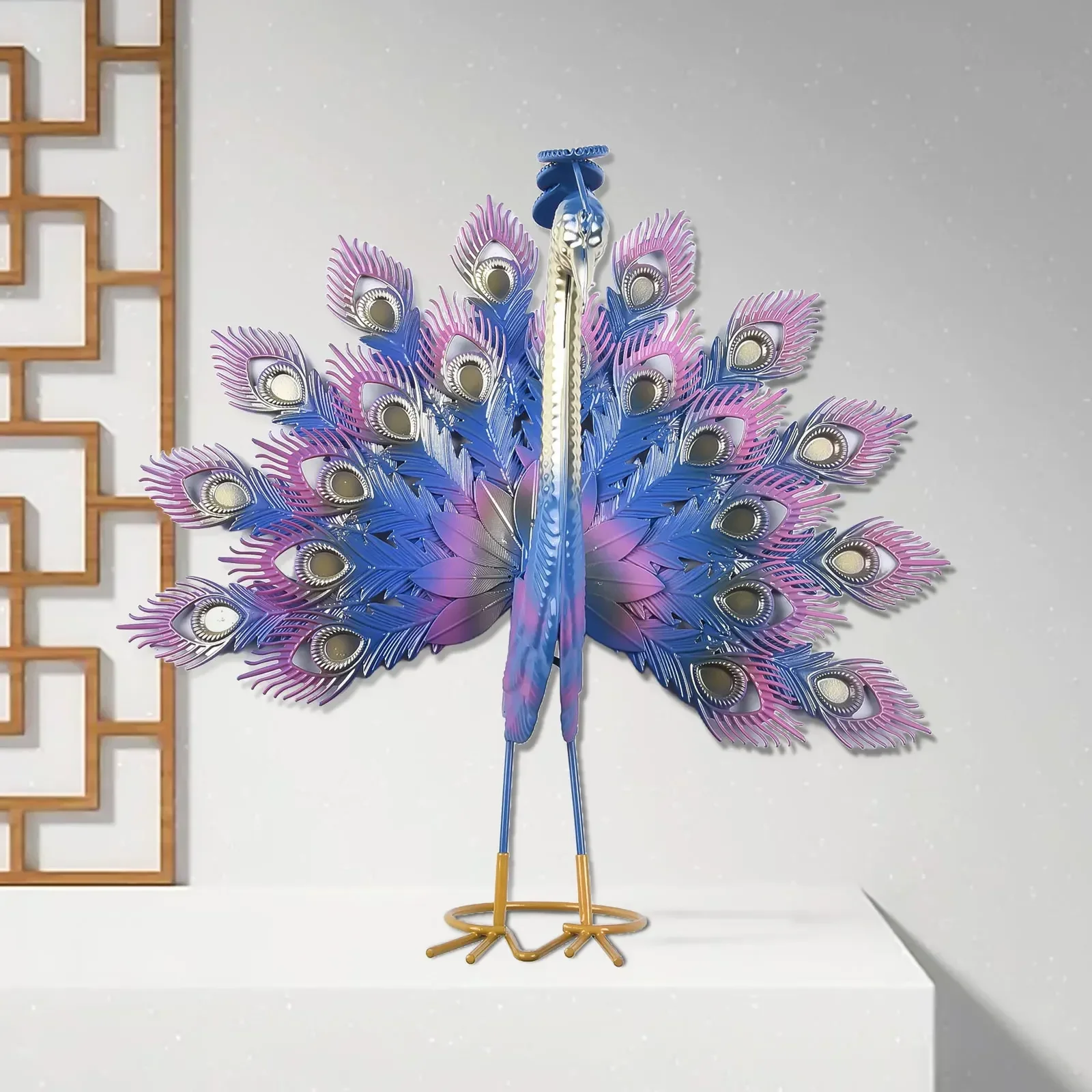 Peacock Statues Standing Posture Peacock Figurine Decoration Stables Base AnimalOrnament Weather-Resistant Rust-Proof Crafts