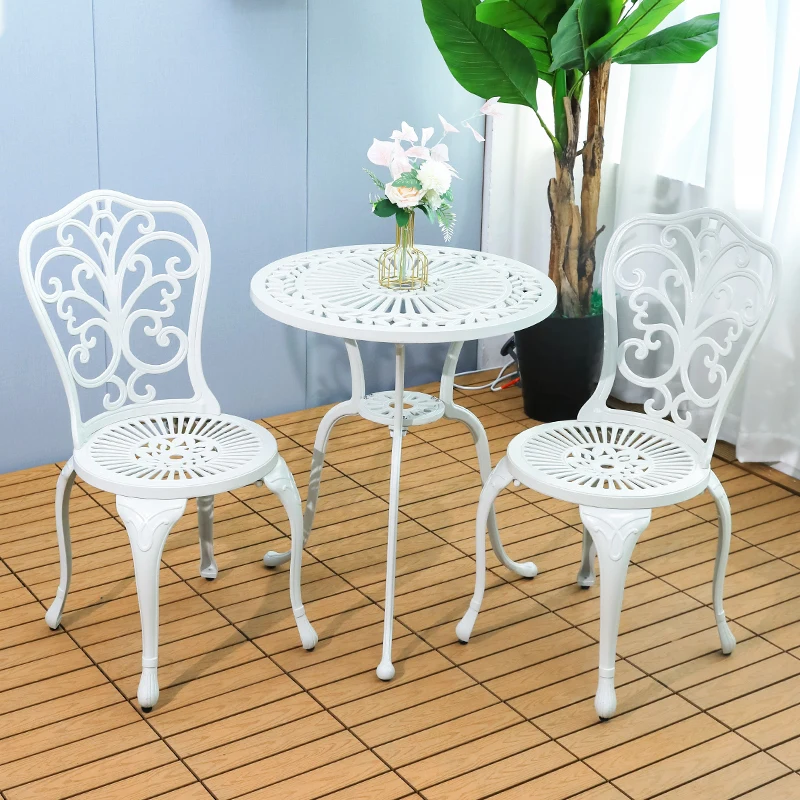 2024 Wholesale low price Outdoor Patio Furniture set Balcony garden Bistro metal aluminum 3 piece Small Tables and Chairs Set