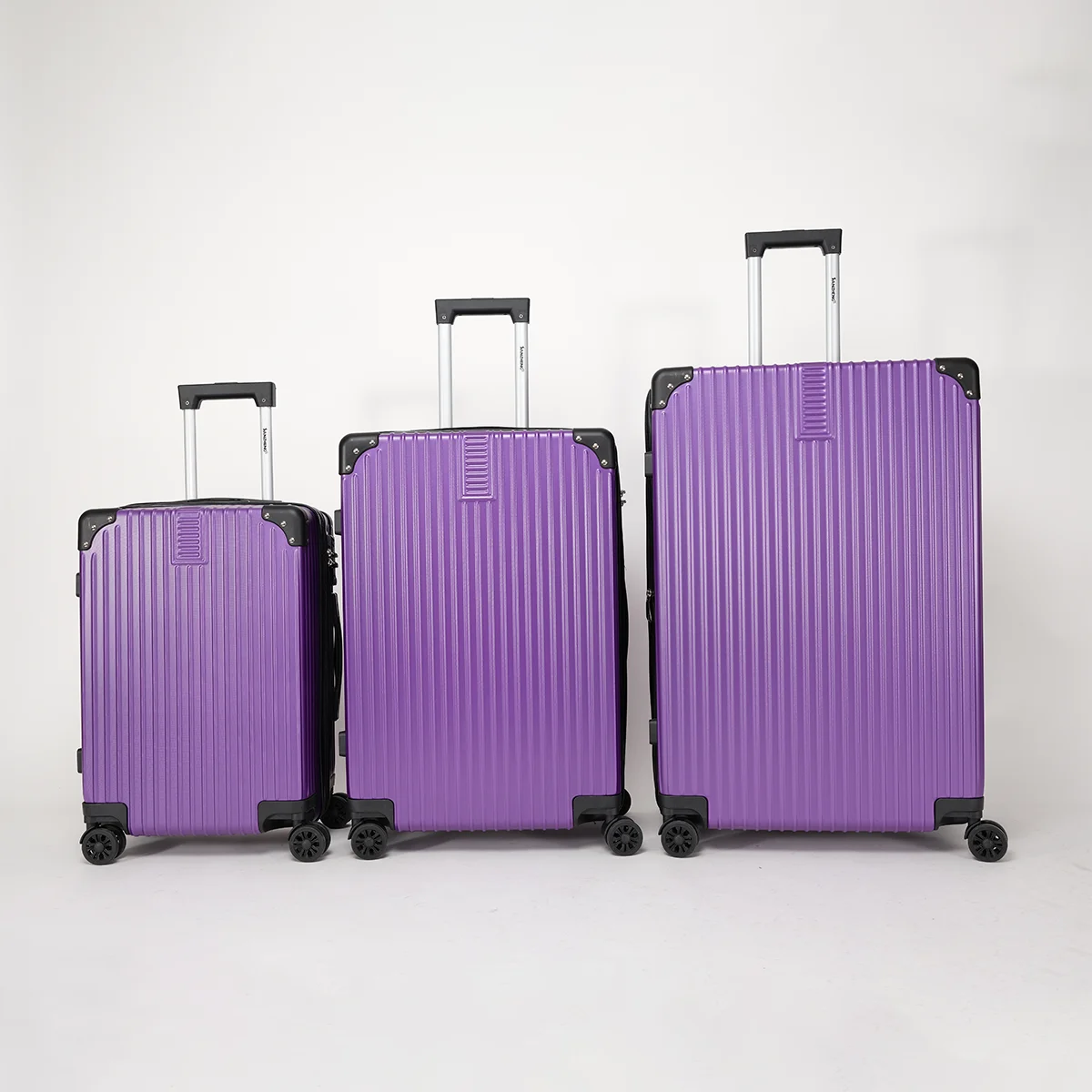 Long holiday luggage set of 3 pieces ABS hard shell luggage with password lock universal wheel lightweight carry on luggage