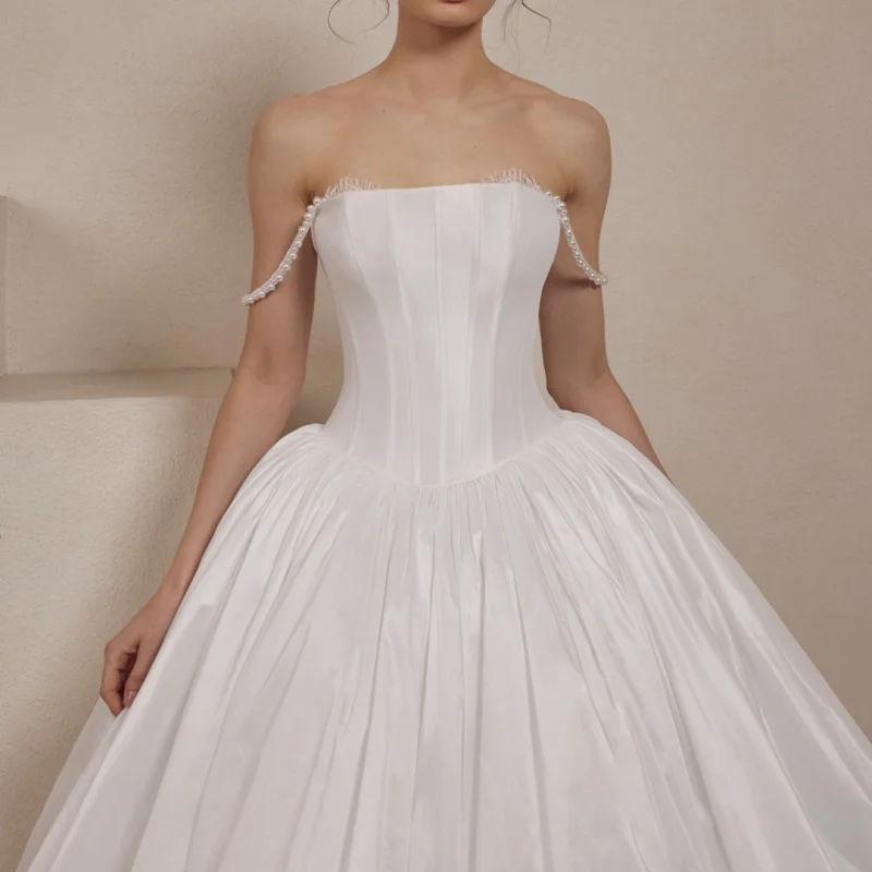 

Simple Satin White Appliques Wedding Dresses off-shoulder A skirt decal Bridal Gowns Made Customized