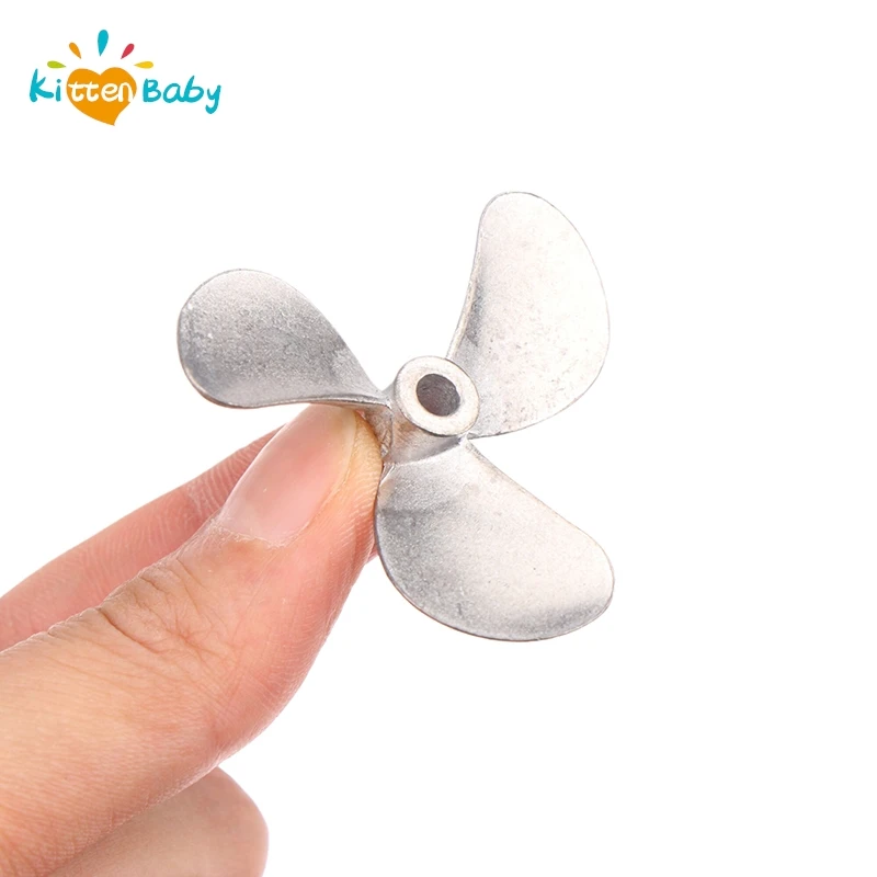 1PC Right Left Hand 4mm Shaft 3-Blades Metal Propeller Submerged Prop 28mm 40mm 48mm For RC Boat Marine Tug Bait