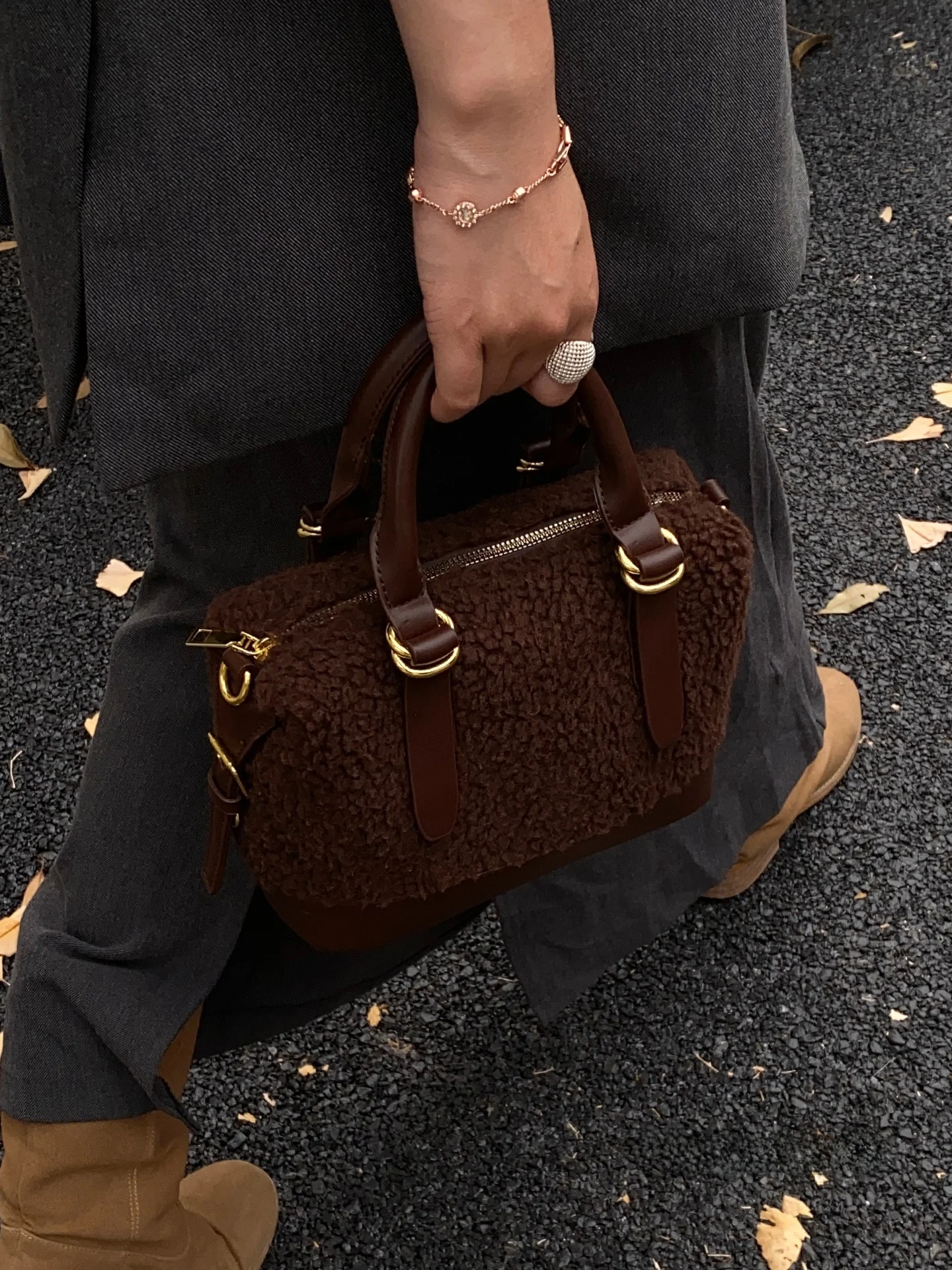 

Сумка через плечо из меха ягненка, винтажная повседневная сумка на одно плечо, мягкая женская сумка из искусственной кожи на молнии для поездок на работу