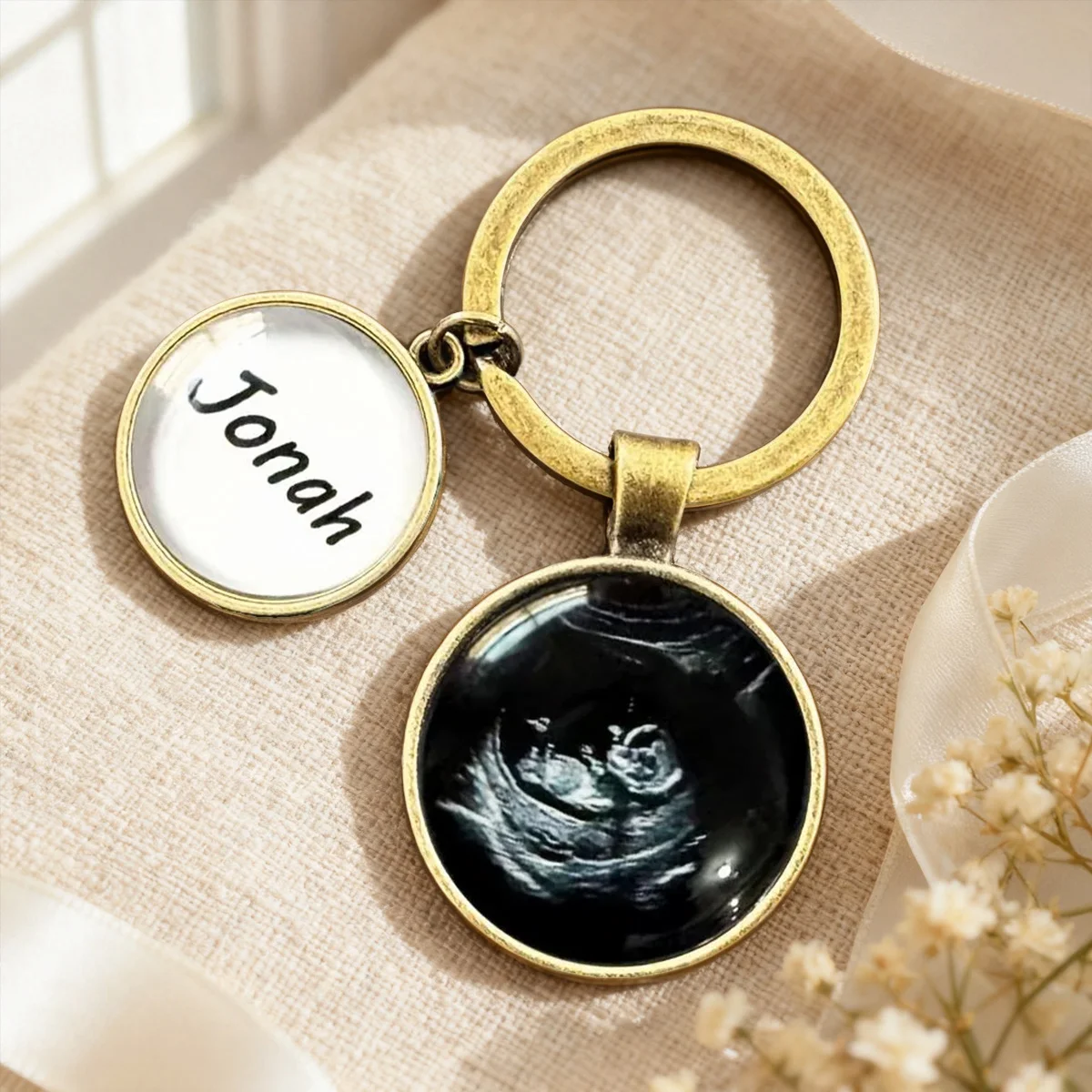 Custom Photo Keychains, Personalized Family & Pet Picture Charms, Fashionable Bag Decor Memorial Key Rings