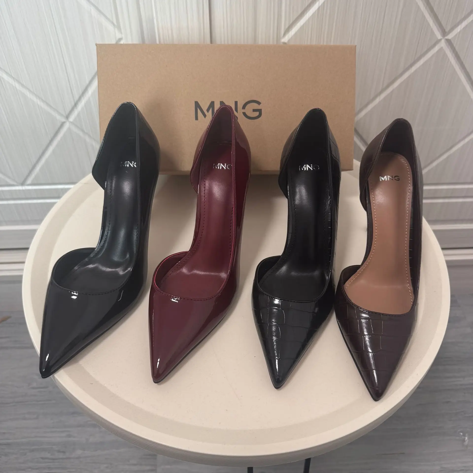 

Dark Brown Mango Stone Pattern High Heels Women's Pointed Toe Elegant Fashion Sexy PU Leather Single Shoes