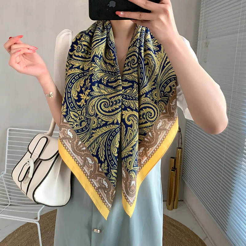 90Cm Silk Scarf Femininity Retro Jungle Print Large Square Scarf with Suit Shirt and French Sunscreen Shawl