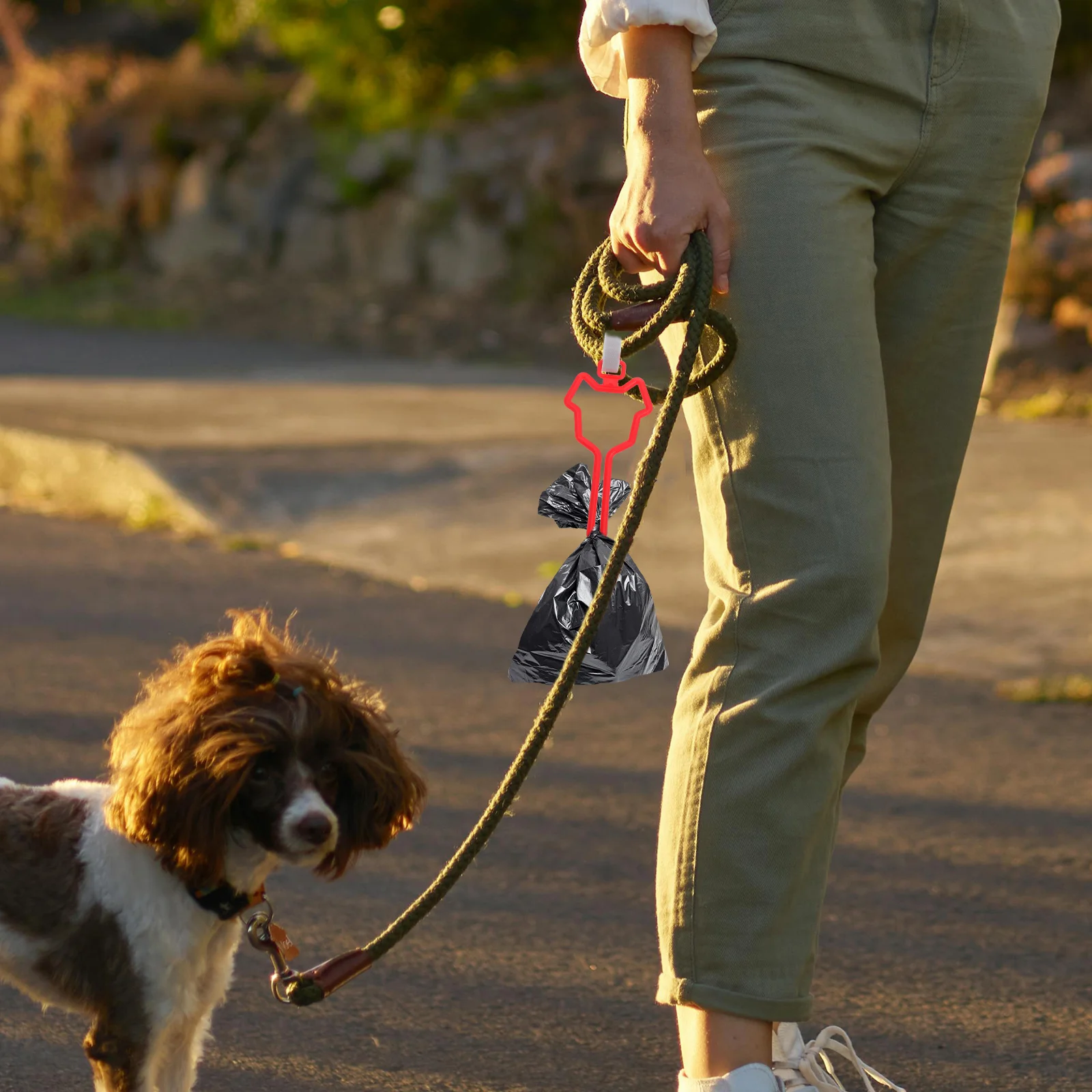 

Trash Bag Hands-free Clip Cute Dog Dispenser Pet Waste Carrier Carriers Holder Poo Puppy Poop Telescopic