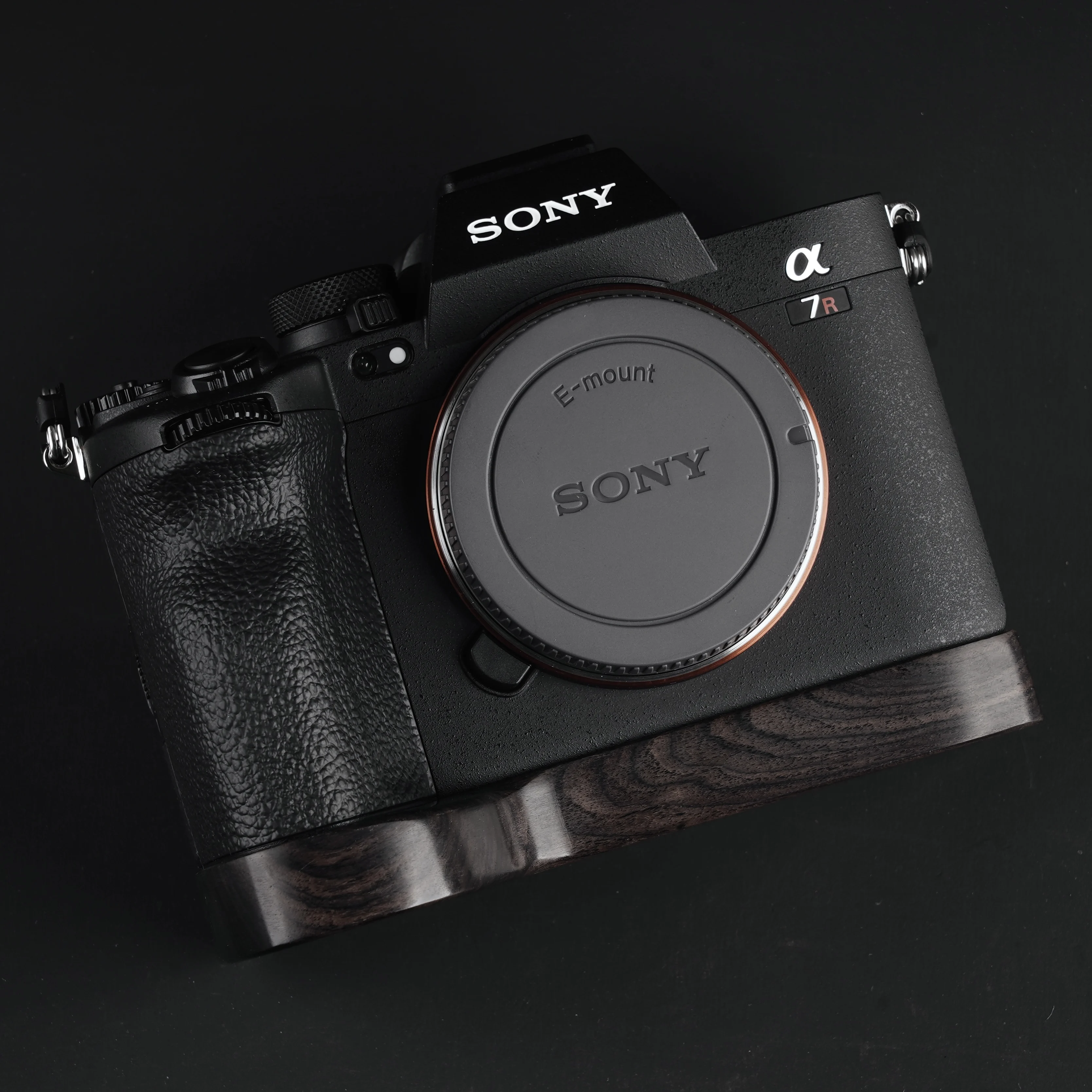 2022ใหม่ A7R5ไม้แผ่น/ตัวยึดตัวจับ Hand Grip หนาสำหรับ Sony Alpha ILCE-A7R5 Arca-Swiss RRS Ball หัวขาตั้งกล้อง