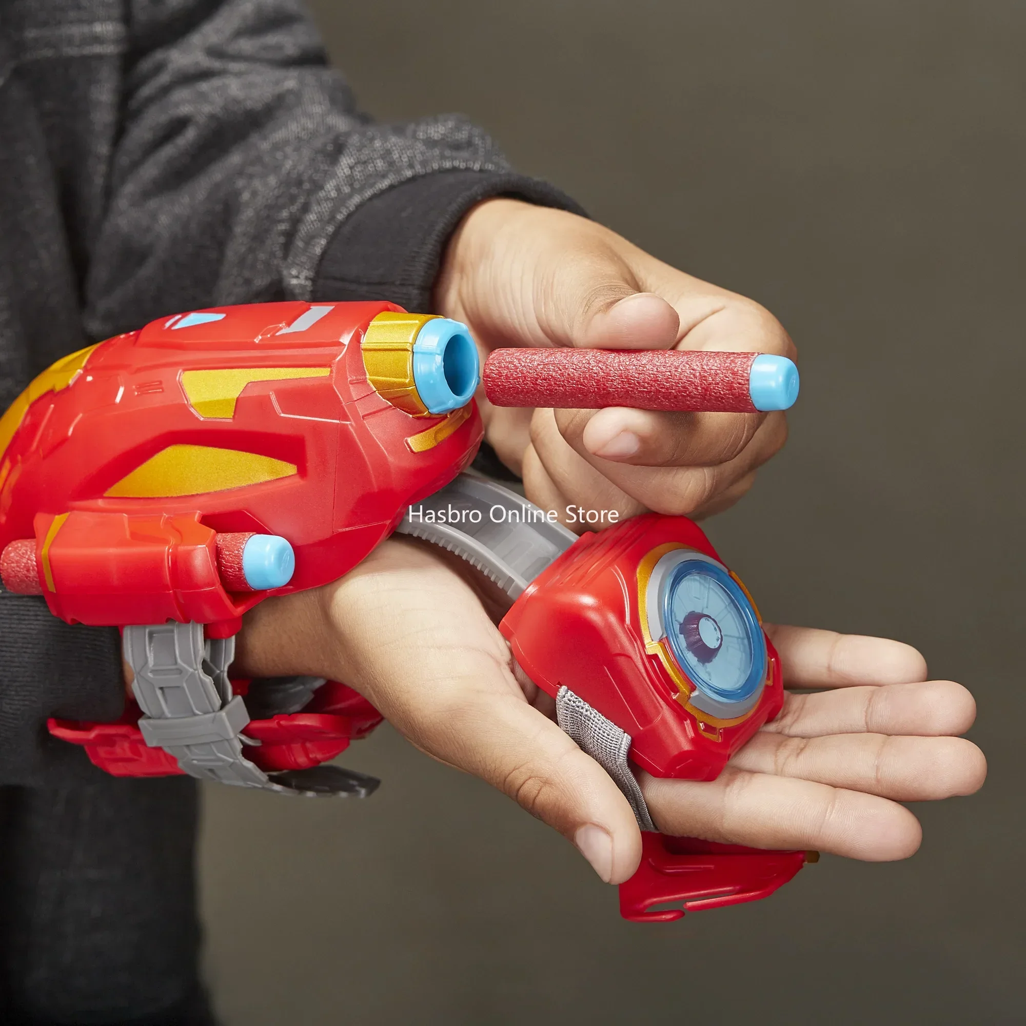 هاسبرو أفنجرز NERF Power Moves Marvel Iron Man Repulsor Blast Gauntlet NERF لعبة إطلاق السهام للأطفال لعب الأدوار E7376