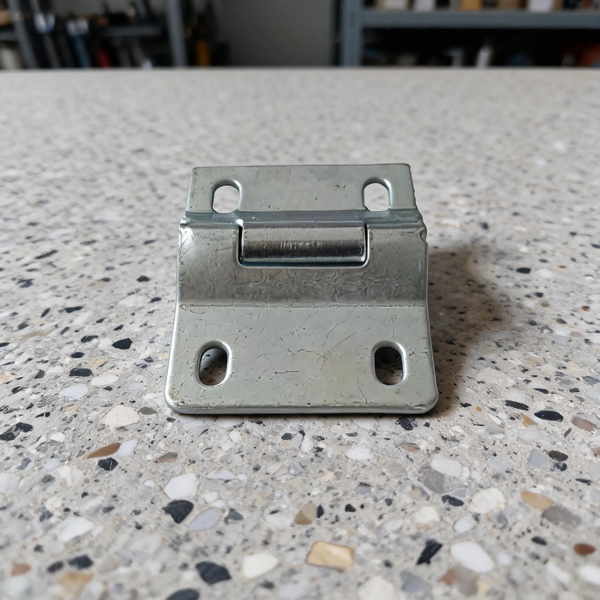 Furniture Hardware Replacement Parts - Single Row Curved Edge Hinge Garage