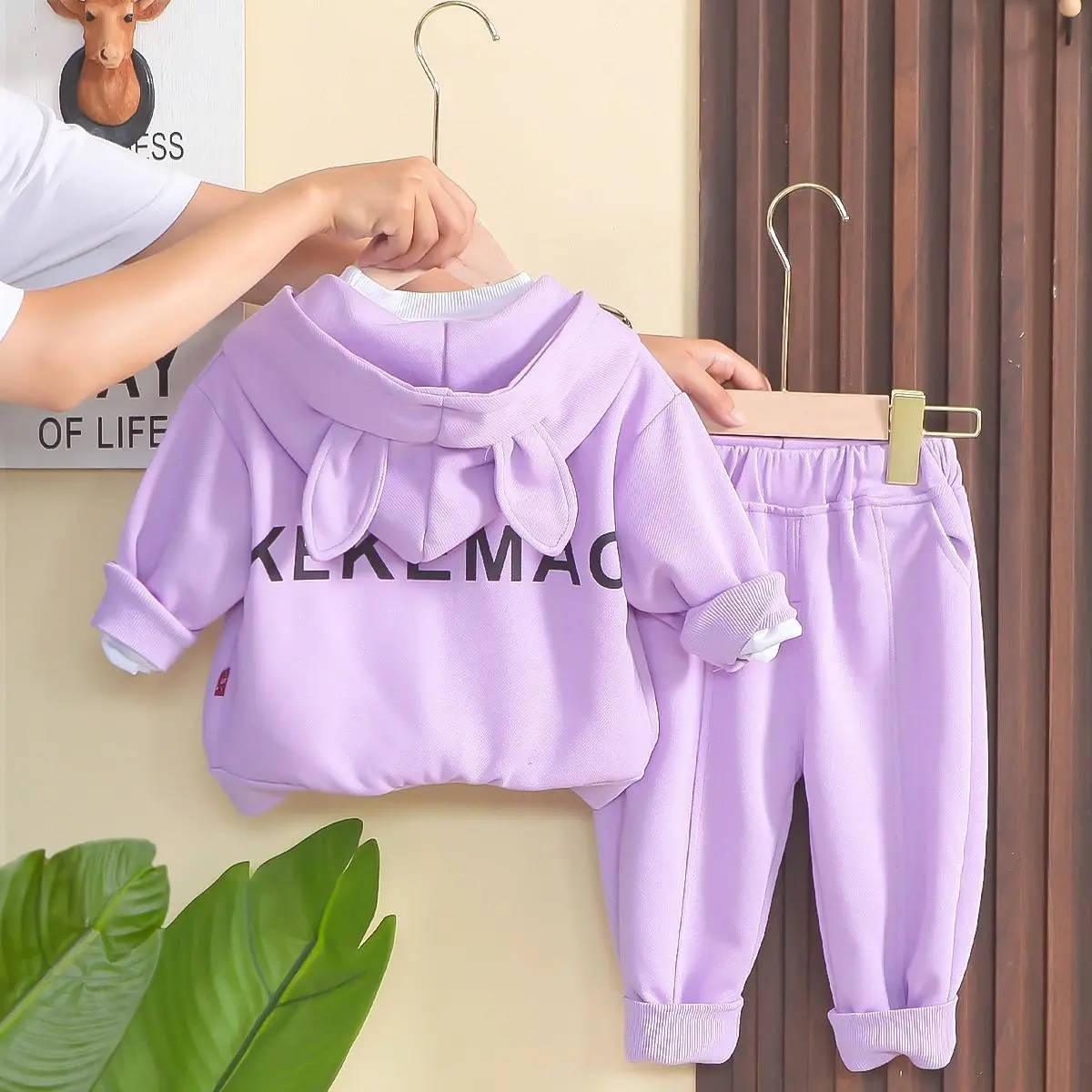 Conjunto de ropa de dibujos animados para niñas, abrigo informal, camiseta, pantalones, conjunto de 3 piezas, trajes para niños, primavera y otoño,