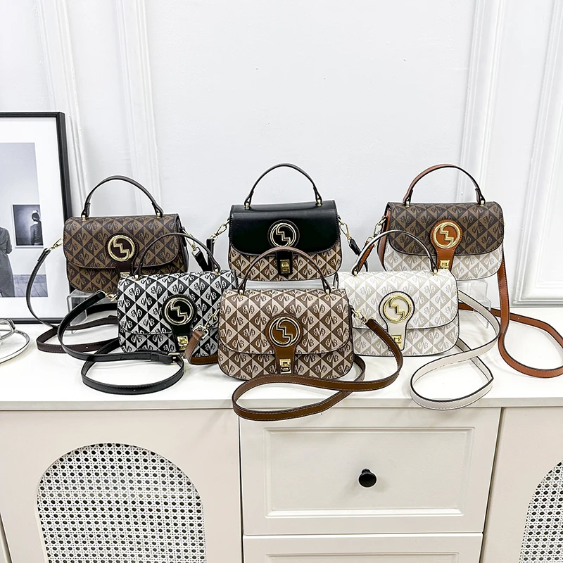 

High-End Fashionable Leather Shopper Bag For Women Large Capacity Vintage Design Casual Simple For Business Leisure
