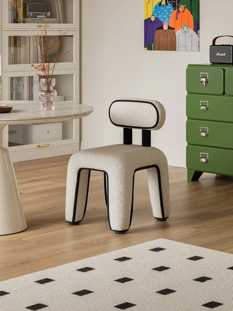 Sedia con schienale linea Manga creativa, sgabello da toeletta stile crema cartone animato, sgabello per trucco per camera da letto