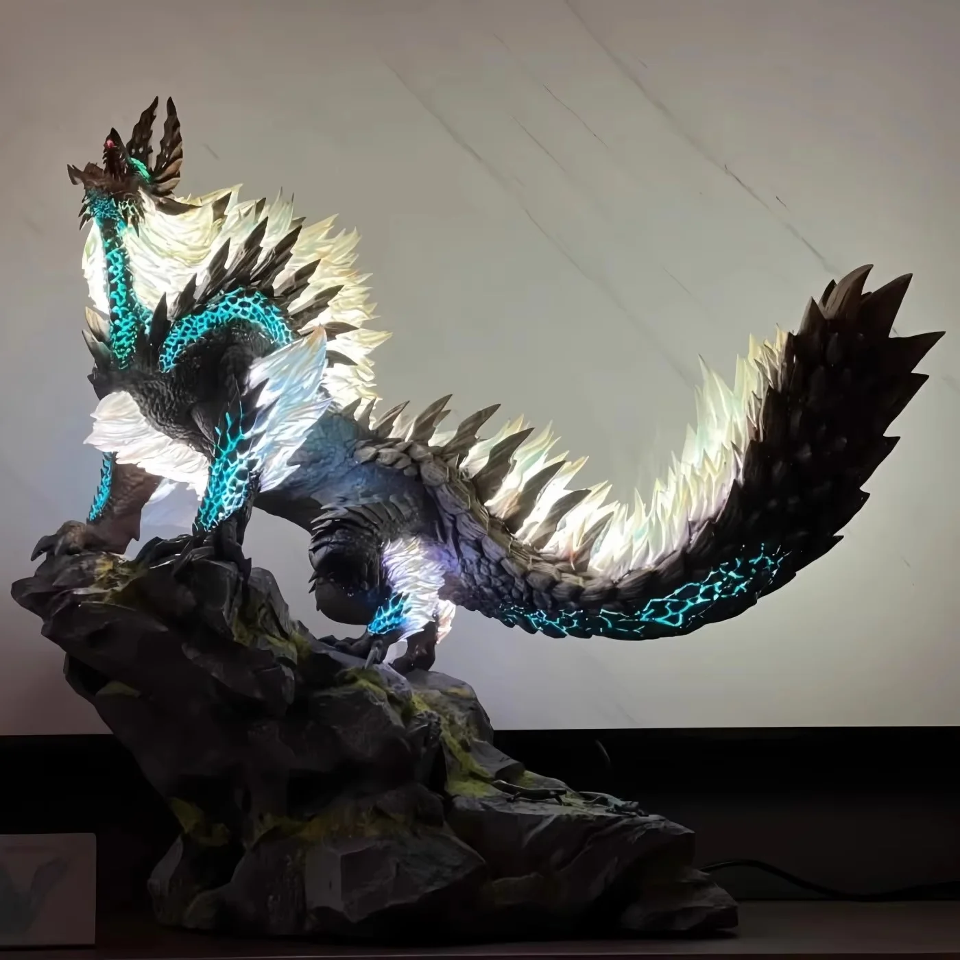 

Monster Hunter World Thunder Wolf Dragon Figure Anime Statue Ornament Gk Game Monster Oversized Model Luminous Figure Toy Gifts