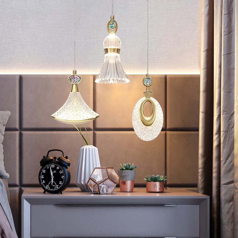 Plafonnier LED Suspendu au Design Moderne, Luminaire Décoratif d'Nik, Idéal pour un Salon, une Chambre à Coucher ou une Cuisine