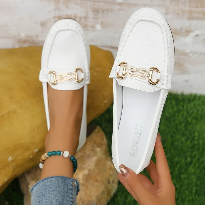 Women Flats Spring Autumn New Loafers Fashion Round Head Chain Female Shoes Casual Comfortable Lightweight Soft Soled Sneakers