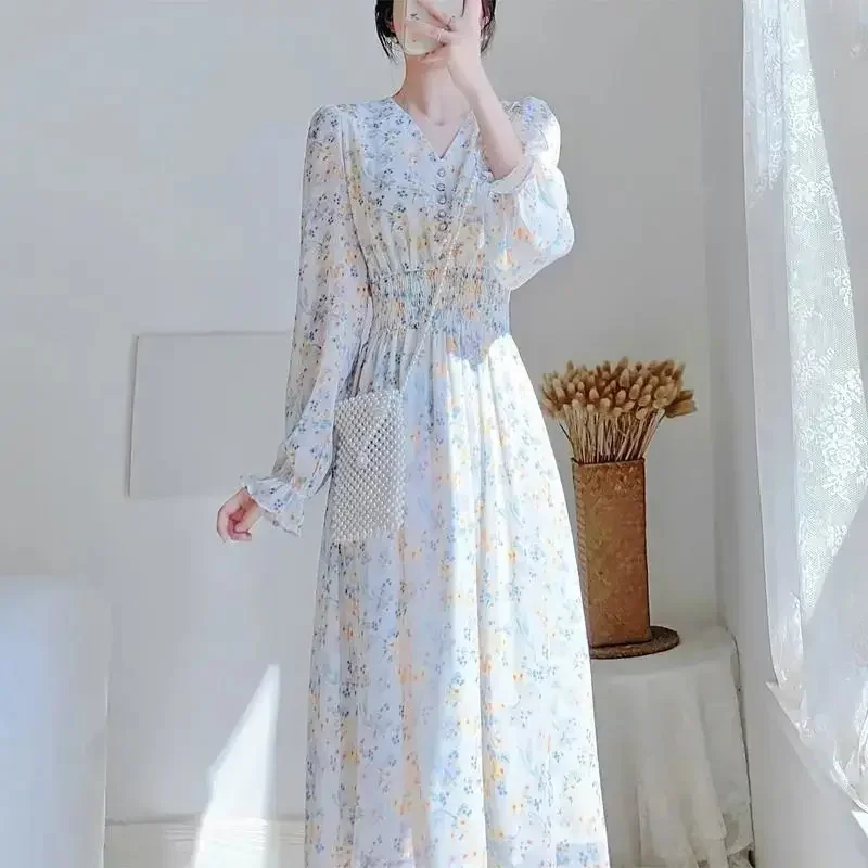 

Gentle Prairie Chic V-neck Chiffon Floral Dress Women Spring Summer Style Button Elastic High Waist Slim Thin Long Dresses V952