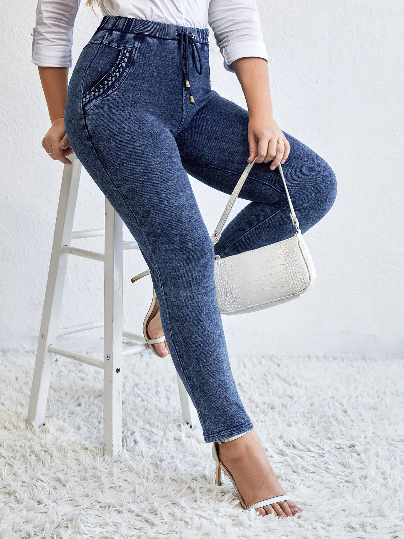 

Женские трикотажные модные брюки больших размеров на весну и осень