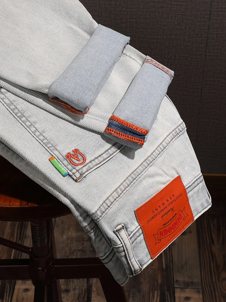 Sommer dünne Twill-Stretch-Jeans für Herren, bestickt, weich, klein, gerades Bein, Freizeithose