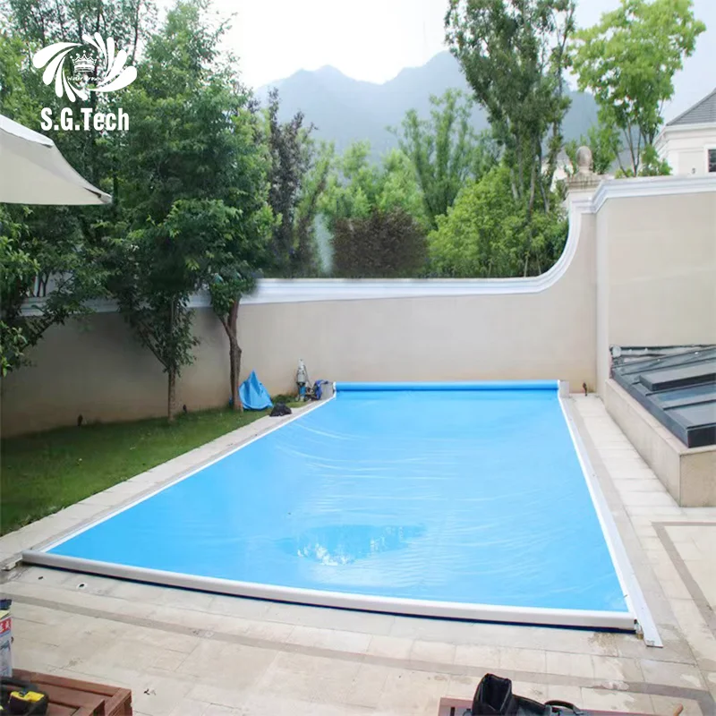Manufacturer's Fully Automatic Sliding PVC Cover for Swimming Pools Water Crown Can Be Stepped Helps Maintain Water Temperature