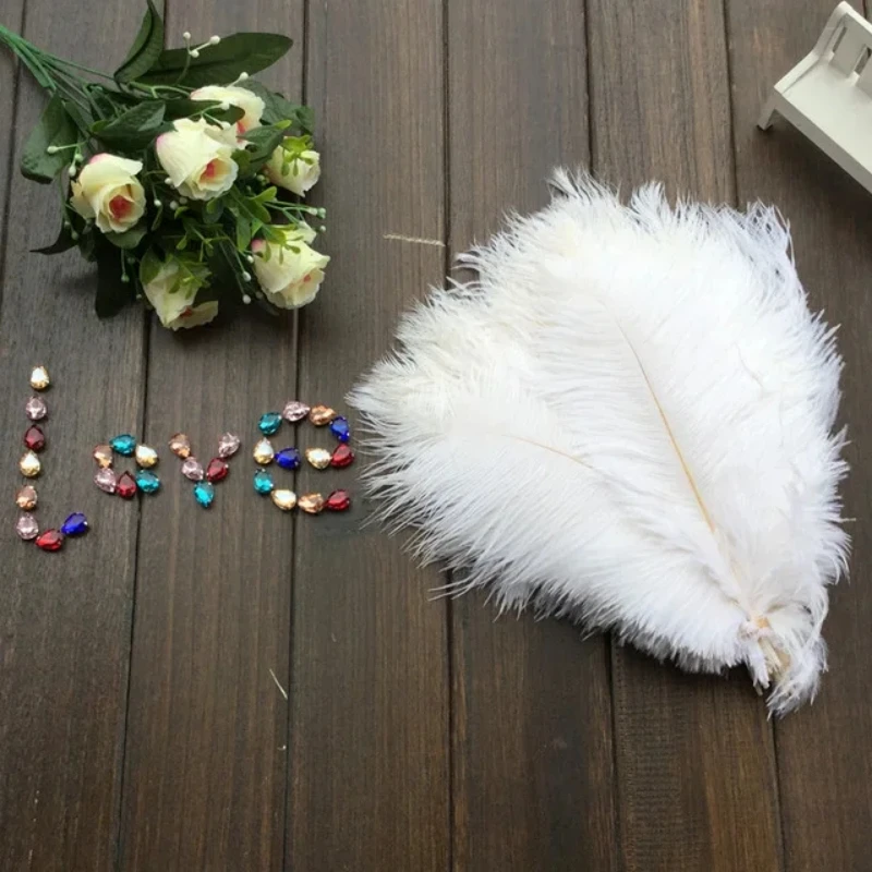 Factory wholesale High quality 50pcs10-12 inches 25-30cm natural ostrich feathers a variety of color choices wedding