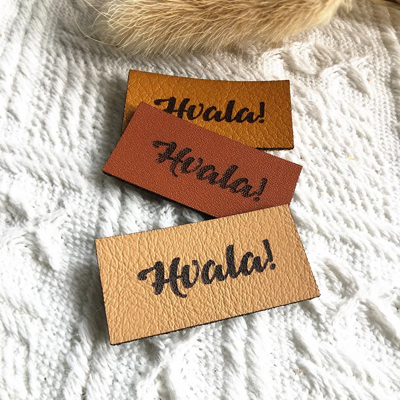 

30pcs Leather Knitting tags personalised logo Handmade rectangle crochet hats labels sewing Garment bags label DIY Accessories